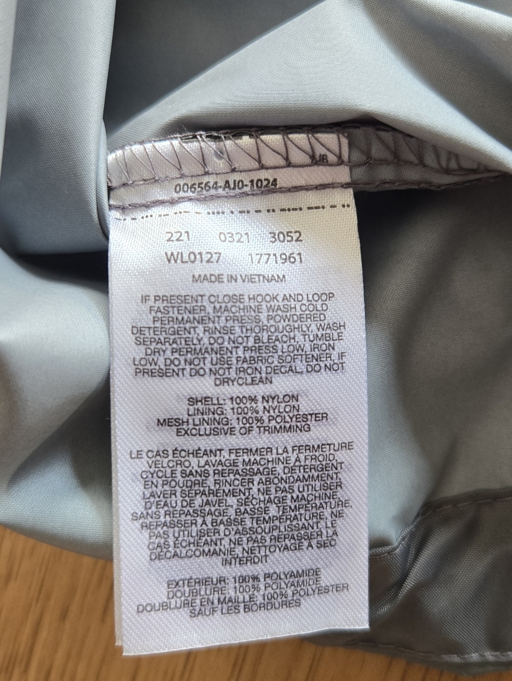 columbia grey waterproof jacket | size large | stowable hood nwt rain shell - Picture 3 of 12